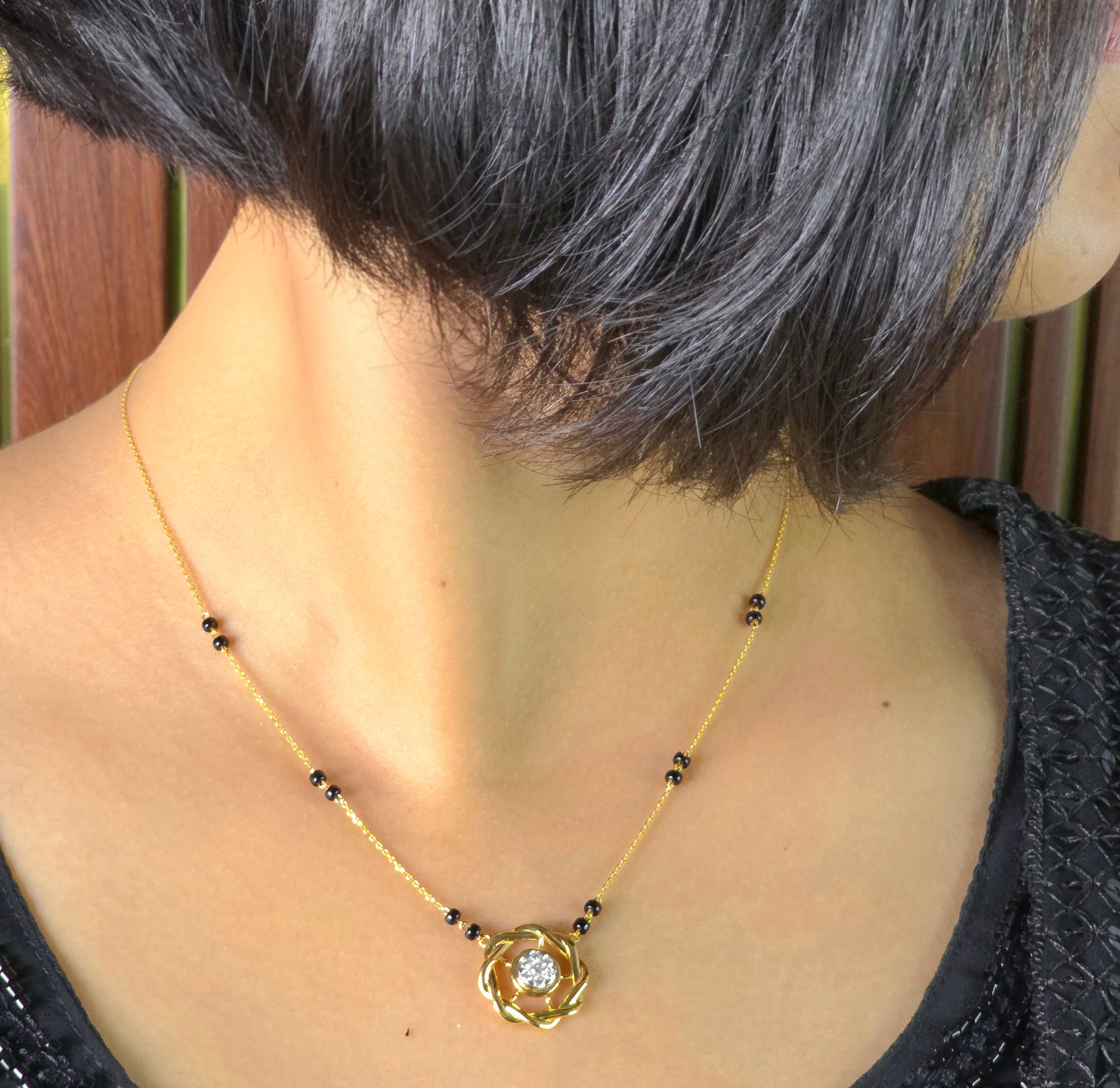 Floral Diamond Mangalsutra