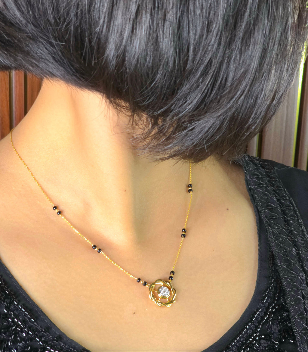 Floral Diamond Mangalsutra