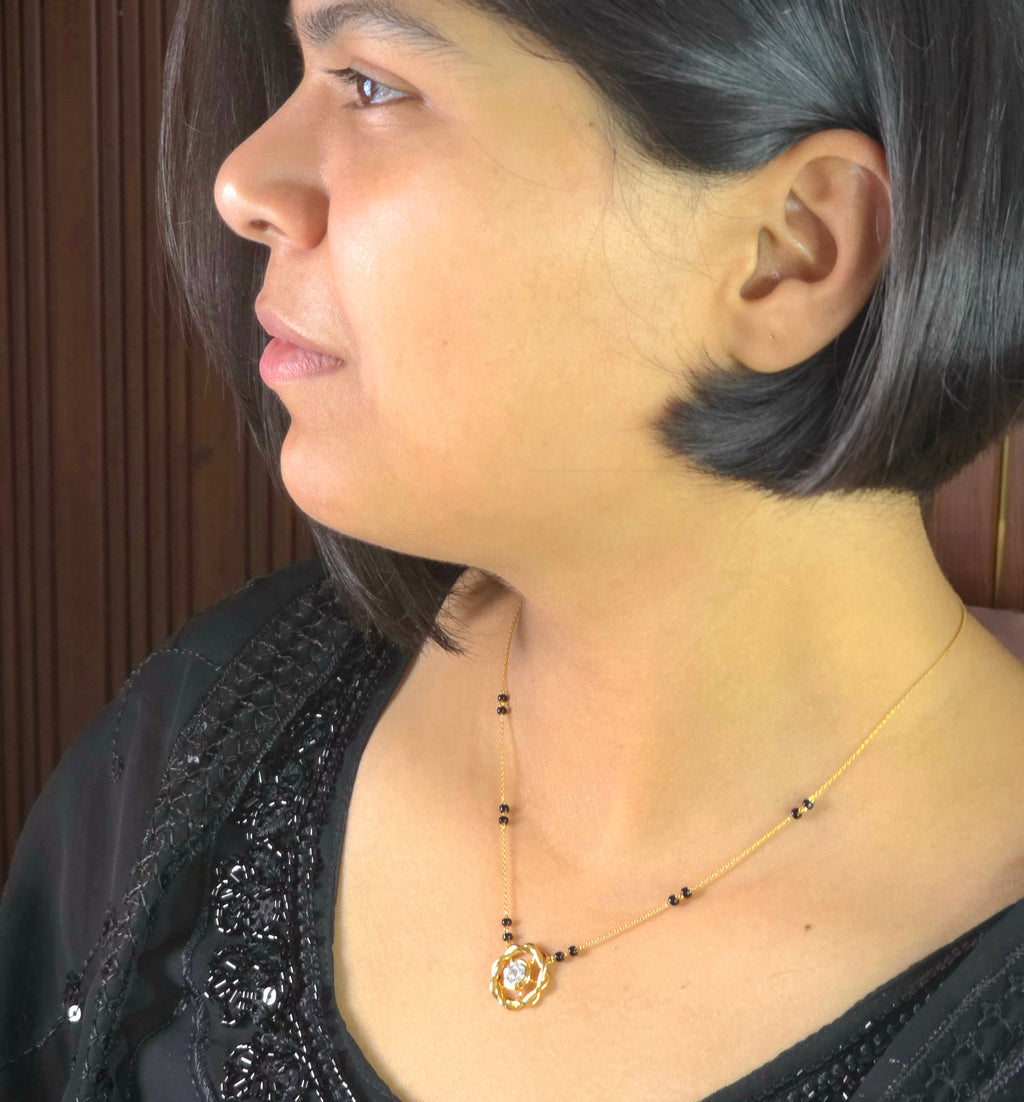 Floral Diamond Mangalsutra
