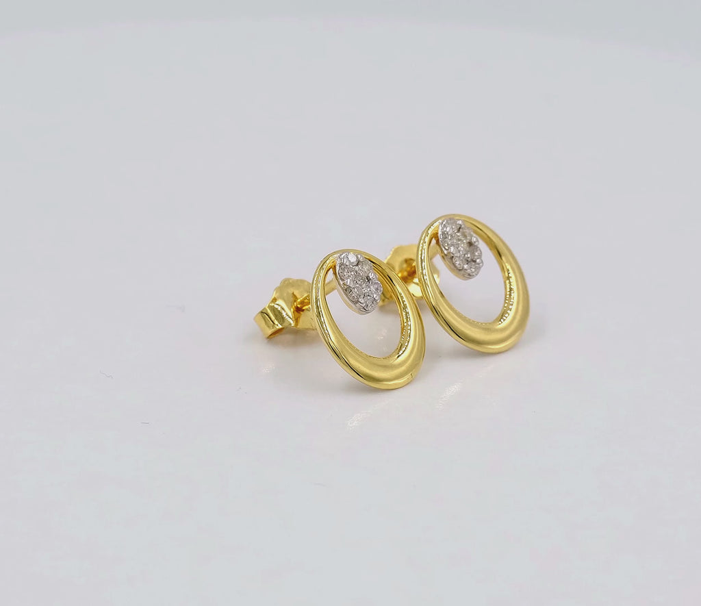 Oval Diamond Earring